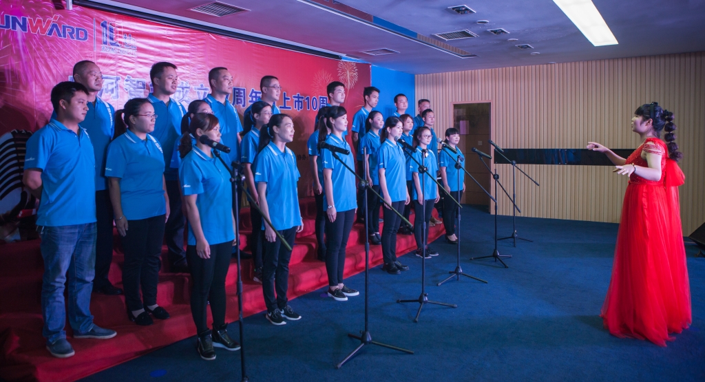 唱响ezweb易利娱乐平台之歌 共抒优美情怀——ezweb易利娱乐平台智能“双庆”合唱角逐圆满竣事