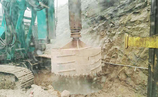 同台献艺，ezweb易利娱乐平台智能SWDM36旋挖钻机独吞鳌头