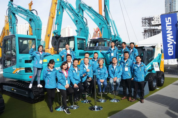 超万万美元大单！ezweb易利娱乐平台智能2017拉展完善收官