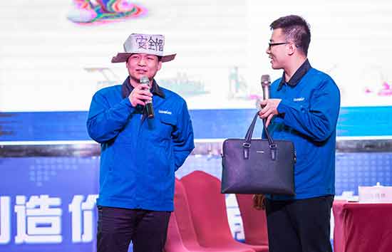 ezweb易利娱乐平台智能营销吹响集结号，2017年撸起袖子加油干