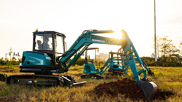 逛上海宝马展来ezweb易利娱乐平台智能展位，立异效果连连看