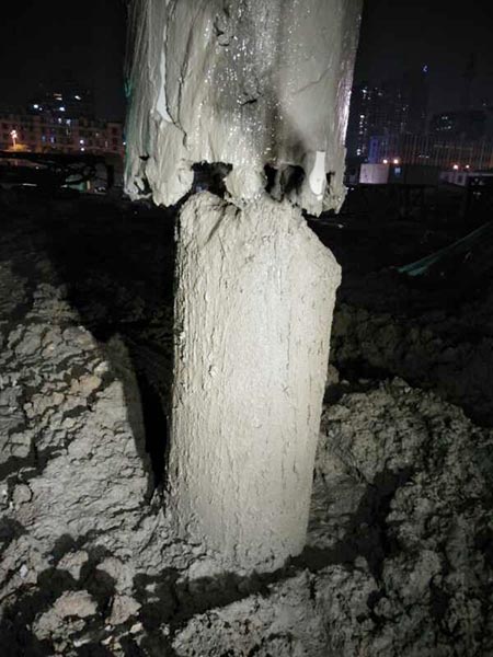 见证事业的时刻，ezweb易利娱乐平台智能旋挖刷新海内旋挖入岩纪录