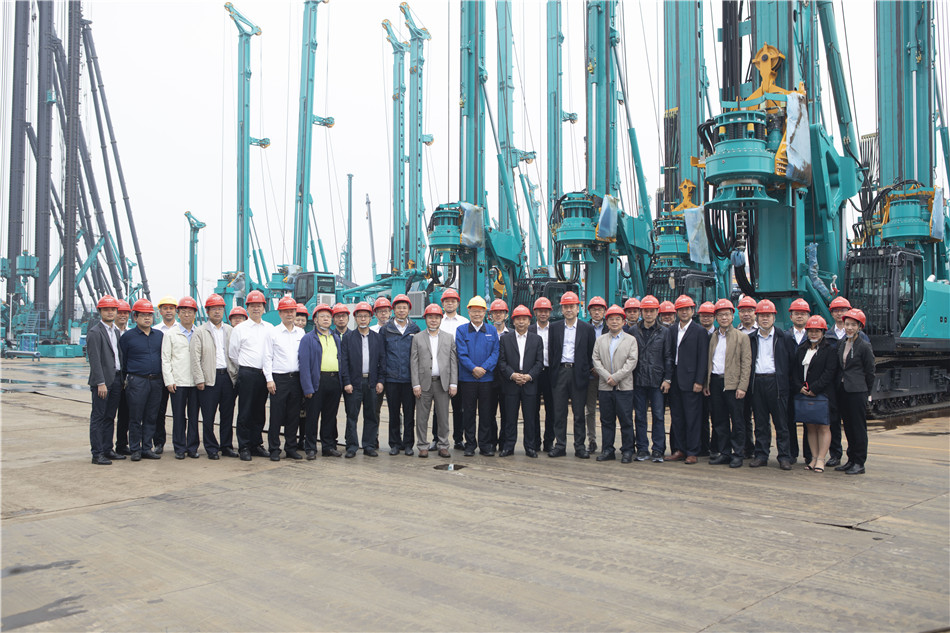 广州市国资委副主任张道泉率队考察ezweb易利娱乐平台智能