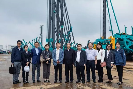 政策性包管为ezweb易利娱乐平台“出海”保驾护航 中国出口信用包管公司总公司副总司理一行造访ezweb易利娱乐平台