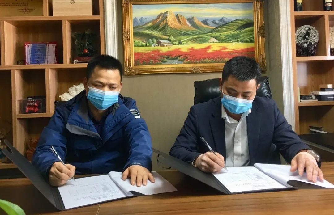 武汉加油！ezweb易利娱乐平台智能武汉传关爱