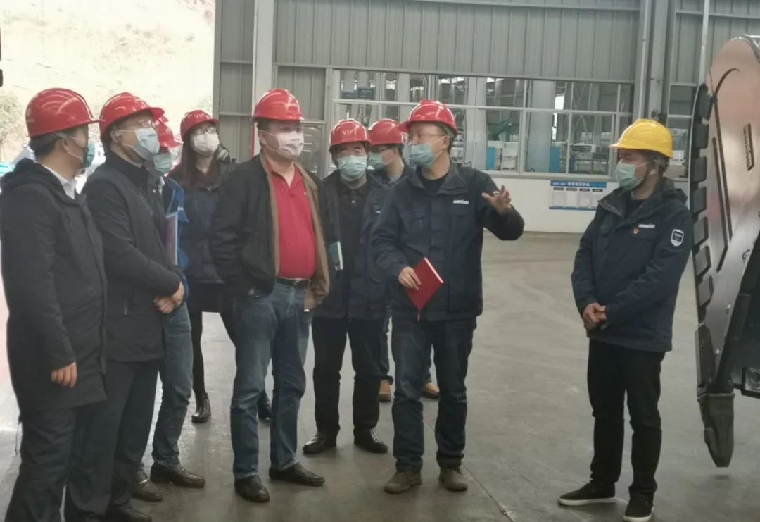 市工信局调研ezweb易利娱乐平台智能国家先进集群竞赛项目