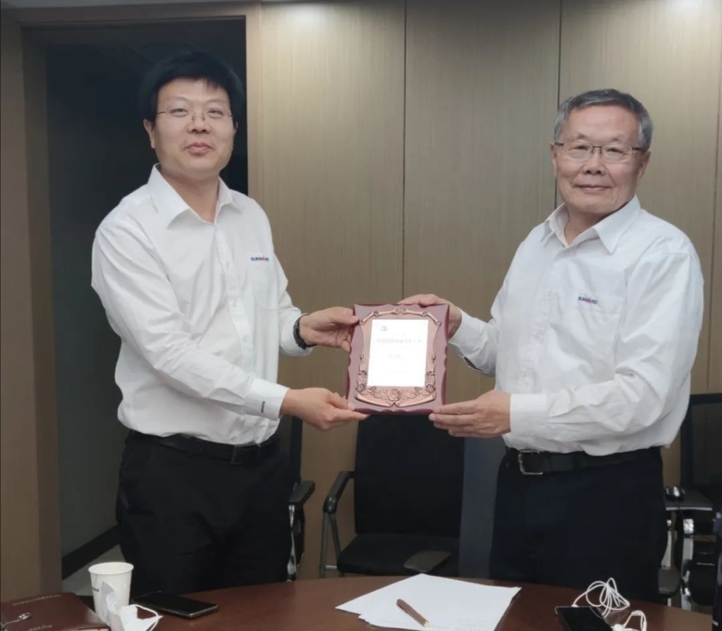 喜讯！ezweb易利娱乐平台智能副总司理张大庆荣获长沙市科技立异创业领武士才