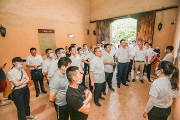 公正正直出清风正气，清廉自律塑优异形象——ezweb易利娱乐平台智能开展中高层干部清廉教育活动