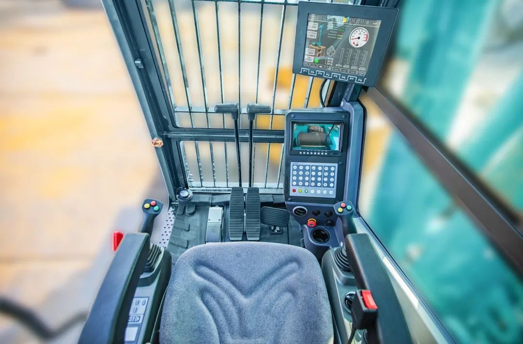 入岩家族添新丁，SWDM400旋挖钻机批量上市