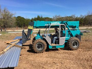 东莞客人考察ezweb易利娱乐平台智能高空作业装备