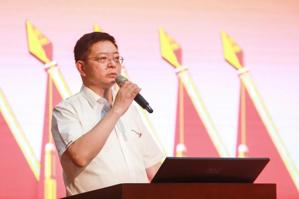 凝心聚力 迎接挑战 共赢ezweb易利娱乐平台 ——ezweb易利娱乐平台智能五届三次“双代会”胜利召开