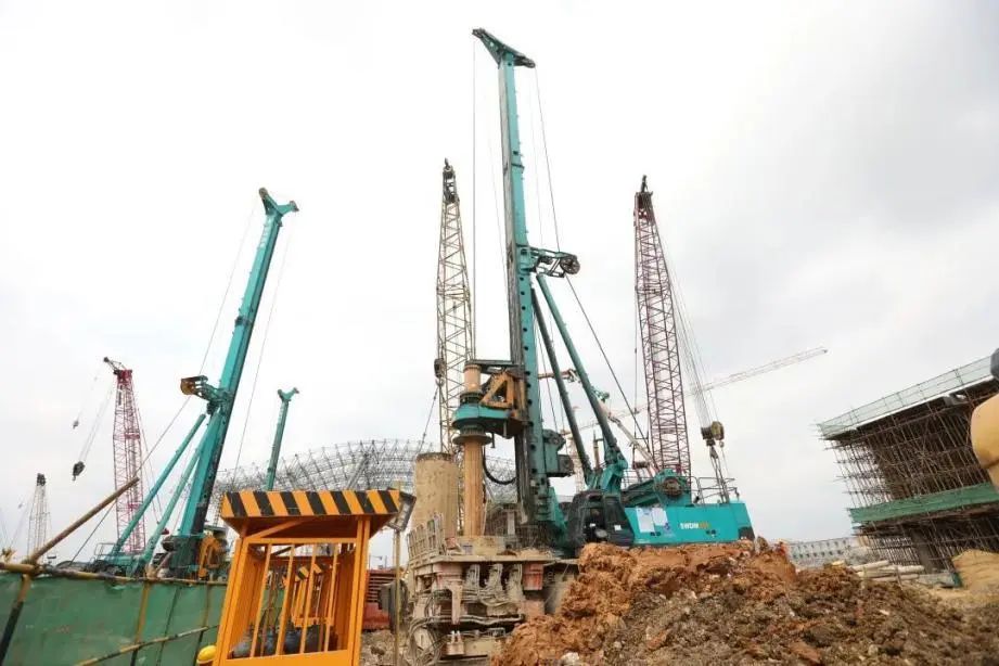 570天420根桩！ezweb易利娱乐平台机群惊艳贵阳机场扩建工程