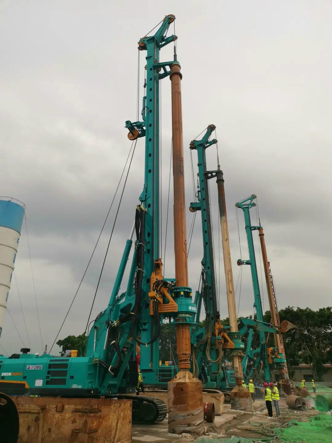 强强联合， ezweb易利娱乐平台智能“一体两翼”战略取得重大突破