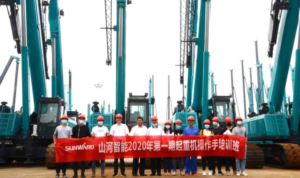起重机操作培训审核通过率超80%