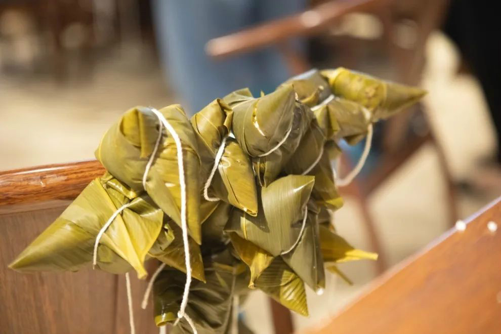 “爱国心，ezweb易利娱乐平台情”ezweb易利娱乐平台智能第四届包粽子角逐