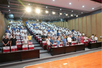 传承革命先烈精神，双促双融助力生长——ezweb易利娱乐平台智能、市疾控中心联合开展主题党日活动