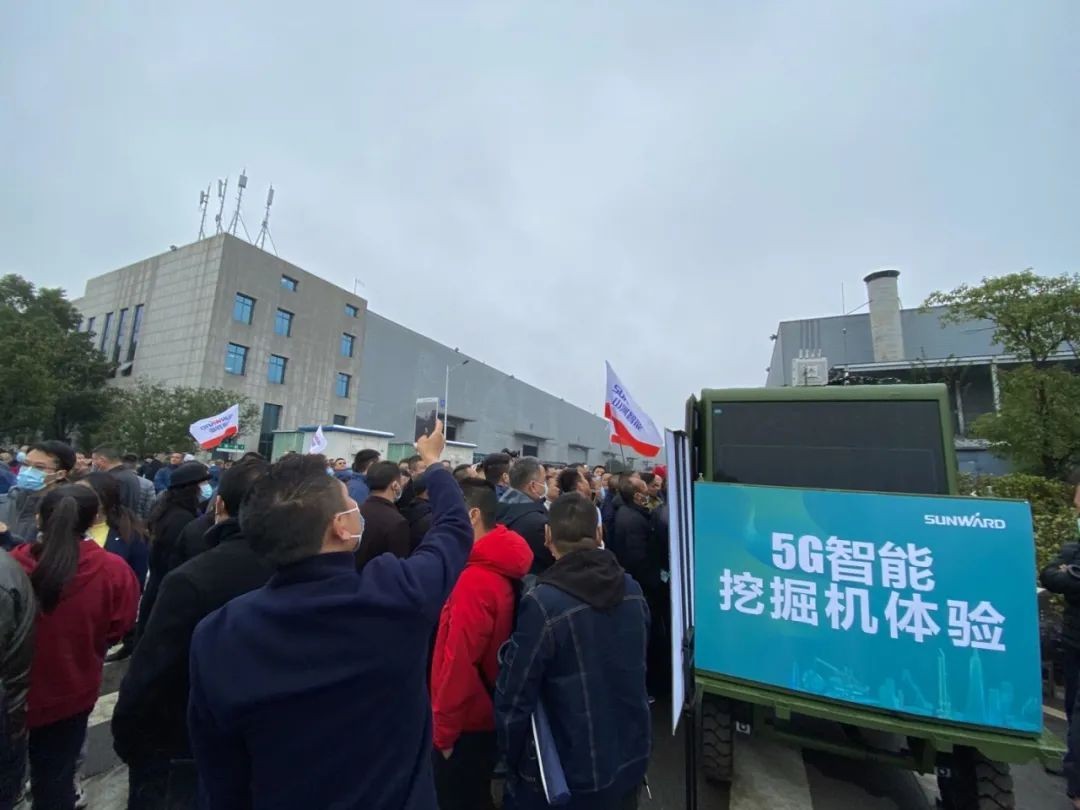 守正立异拓ezweb易利娱乐平台 ezweb易利娱乐平台智能闪灼2020上海宝马展