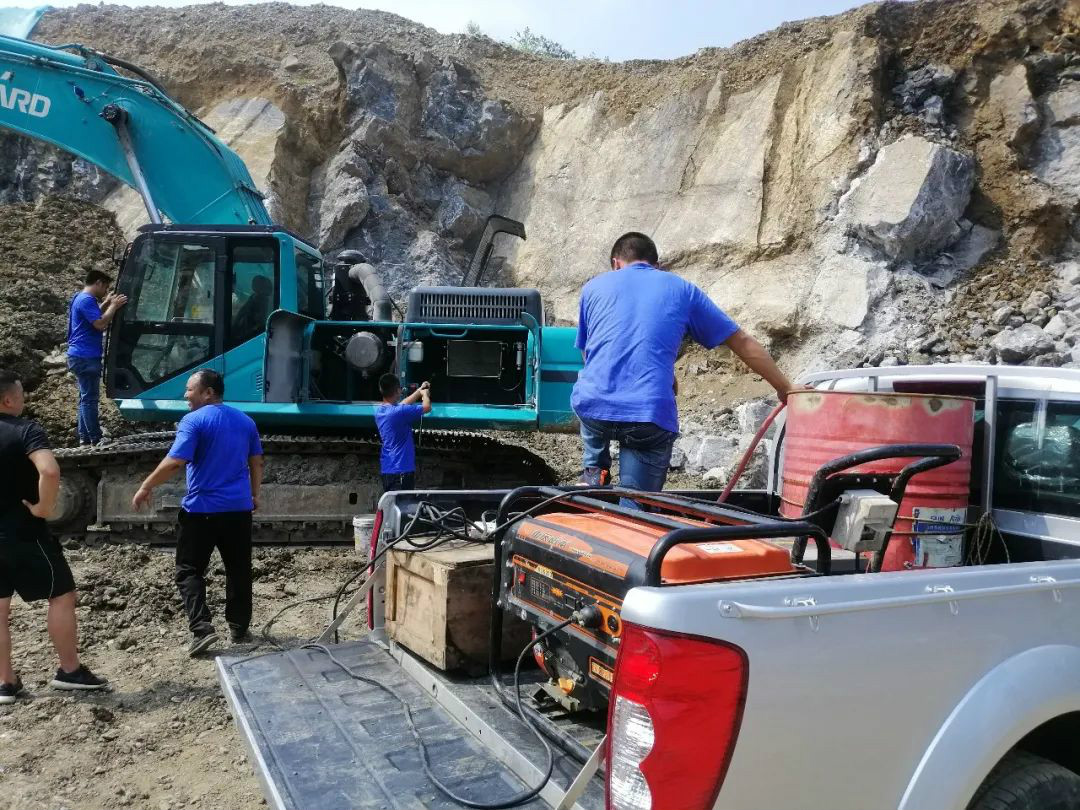 感恩相伴 关爱相随——ezweb易利娱乐平台智能效劳万里行川陕实录