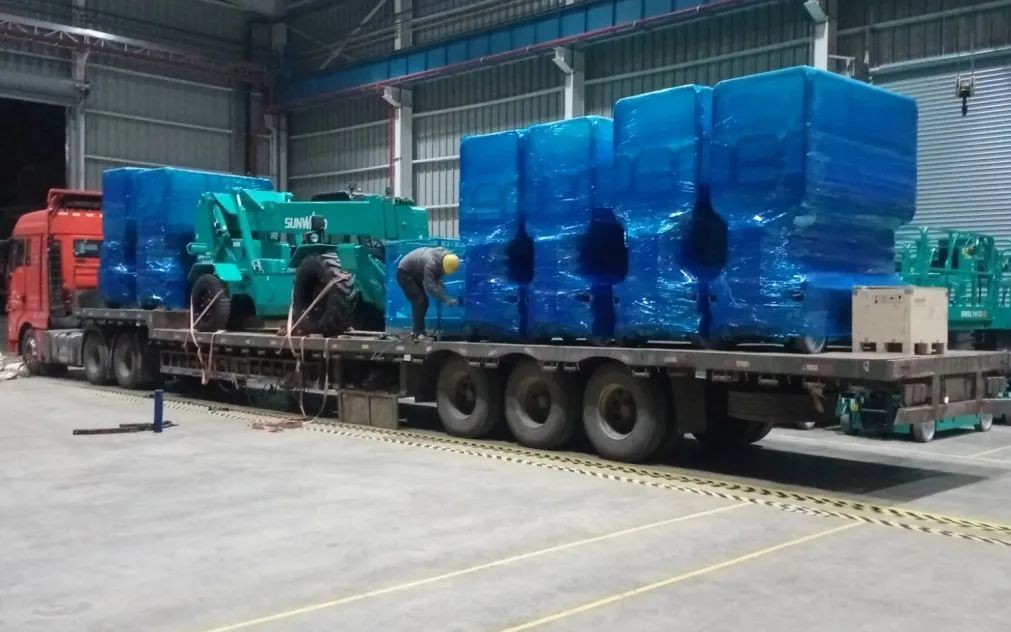 ezweb易利娱乐平台智能高空作业产品进军西南市场