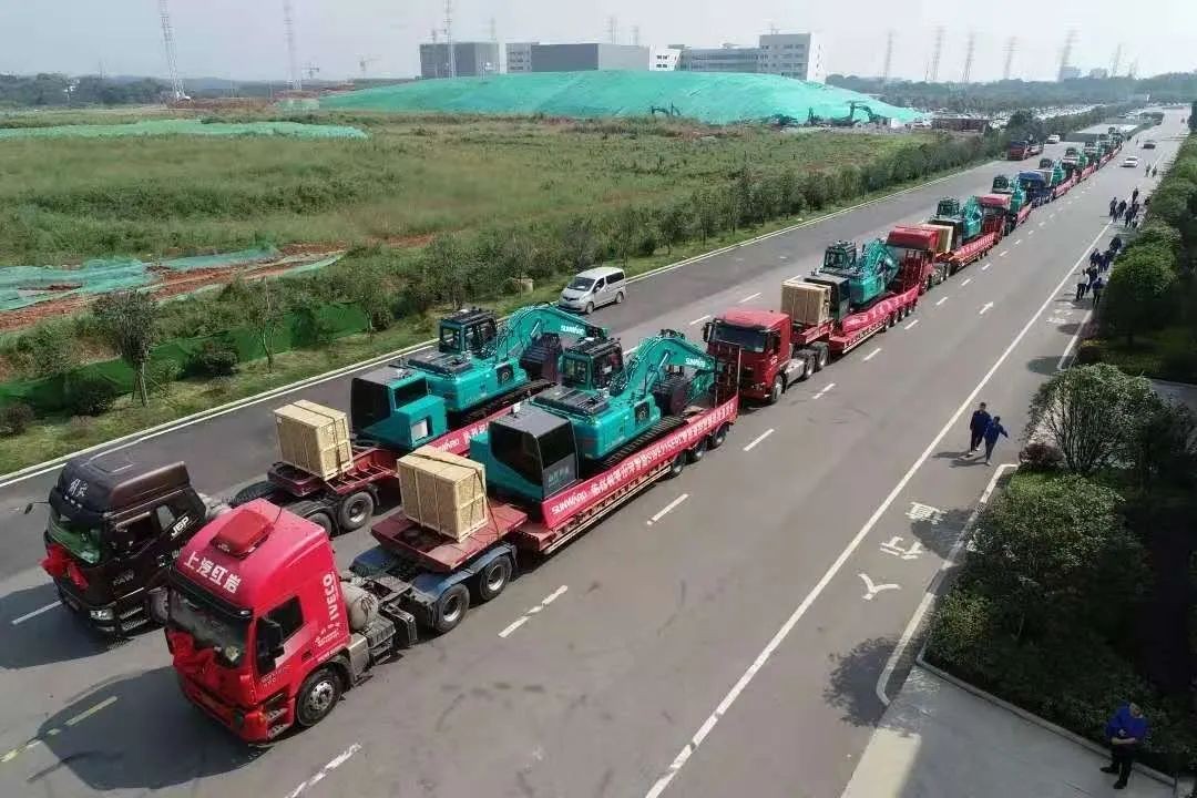 十年两办挖掘机行业年会 ezweb易利娱乐平台智能的底气何在