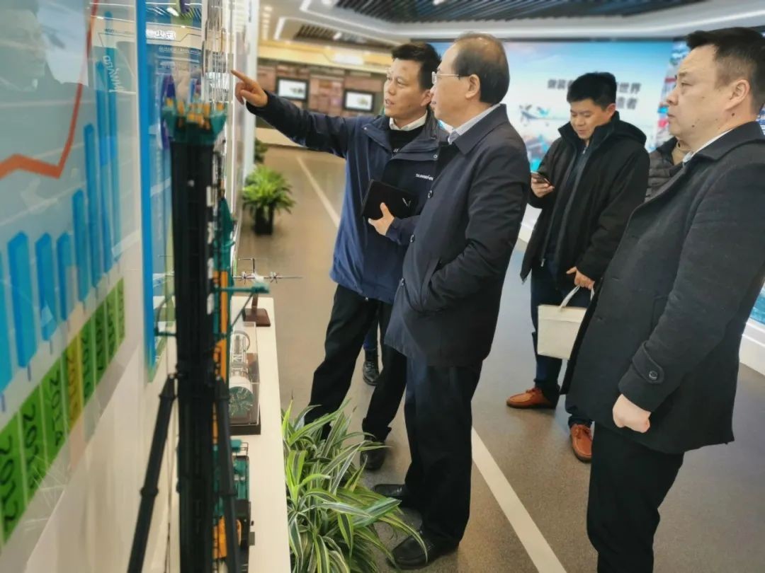 长沙市科技局局长郭塨调研ezweb易利娱乐平台智能