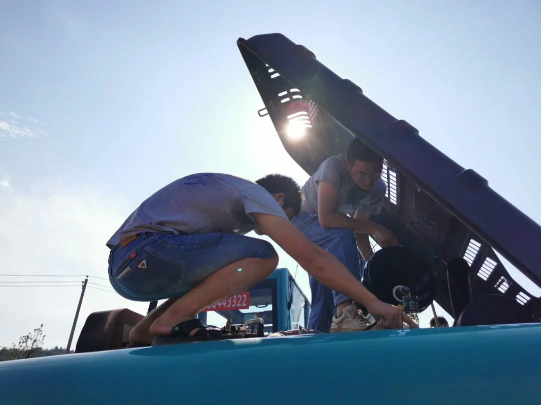 ezweb易利娱乐平台智能的“黑皮肤”