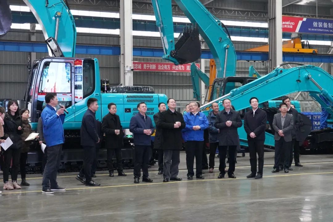 省委副书记、代省长毛伟明考察ezweb易利娱乐平台智能