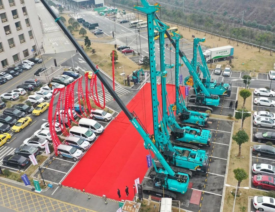 百台装备，成交额3.6亿！ezweb易利娱乐平台智能“圈粉”六朝古都