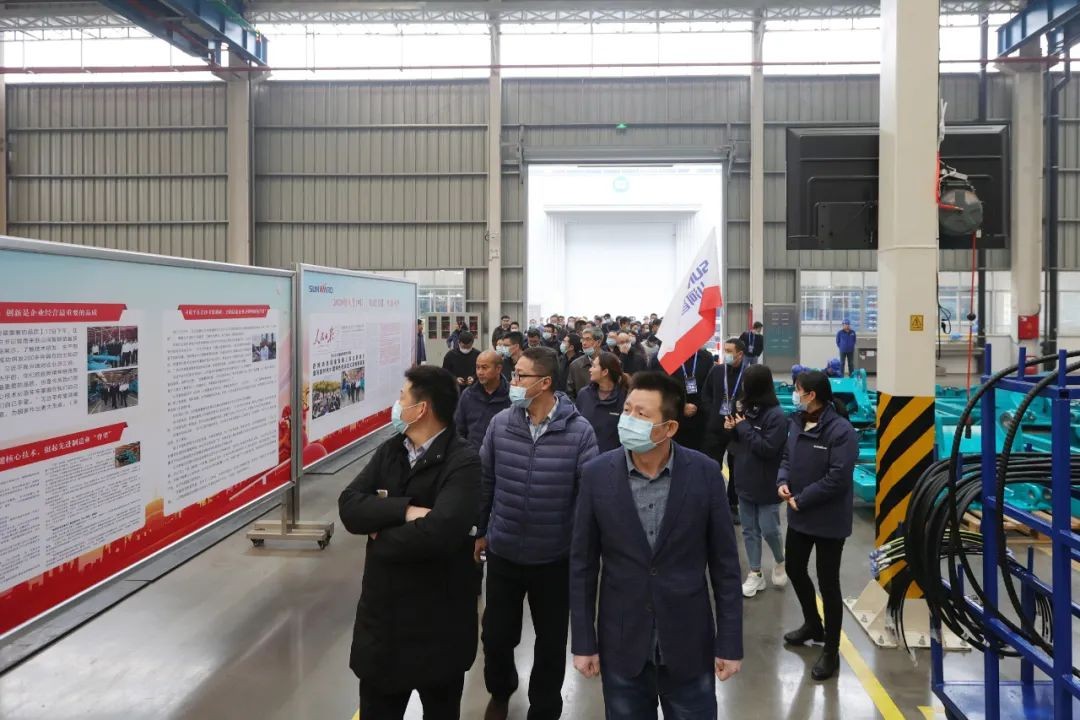 ezweb易利娱乐平台工业城来了500人的旅行团