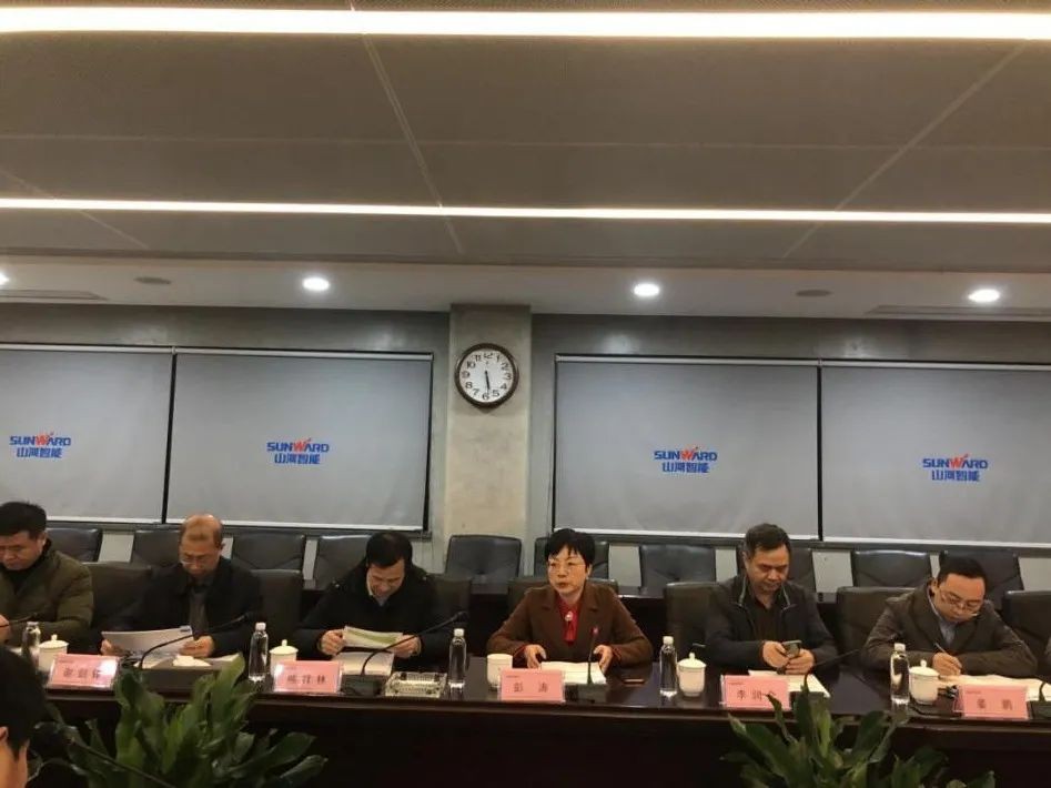 省工信厅副厅长彭涛一行调研ezweb易利娱乐平台智能