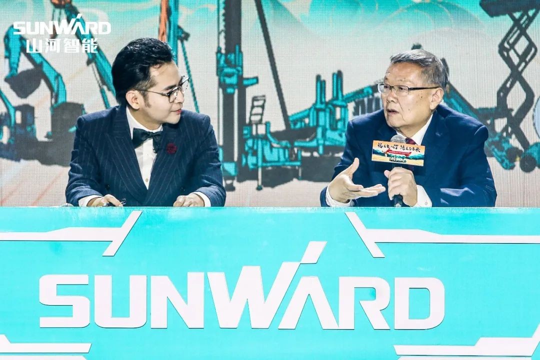 购机钜惠！ezweb易利娱乐平台智能2021龙仰面直播纳福迎新