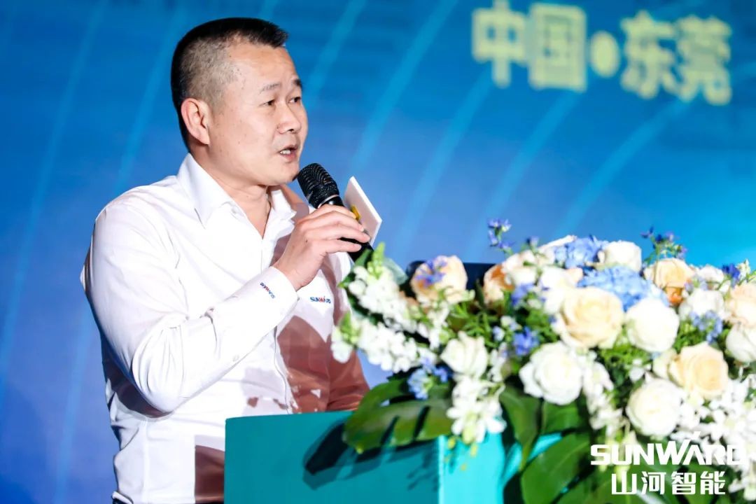 创桩工行业交流会最高纪录！ezweb易利娱乐平台智能2021年天下客户交流会东莞站圆满举行