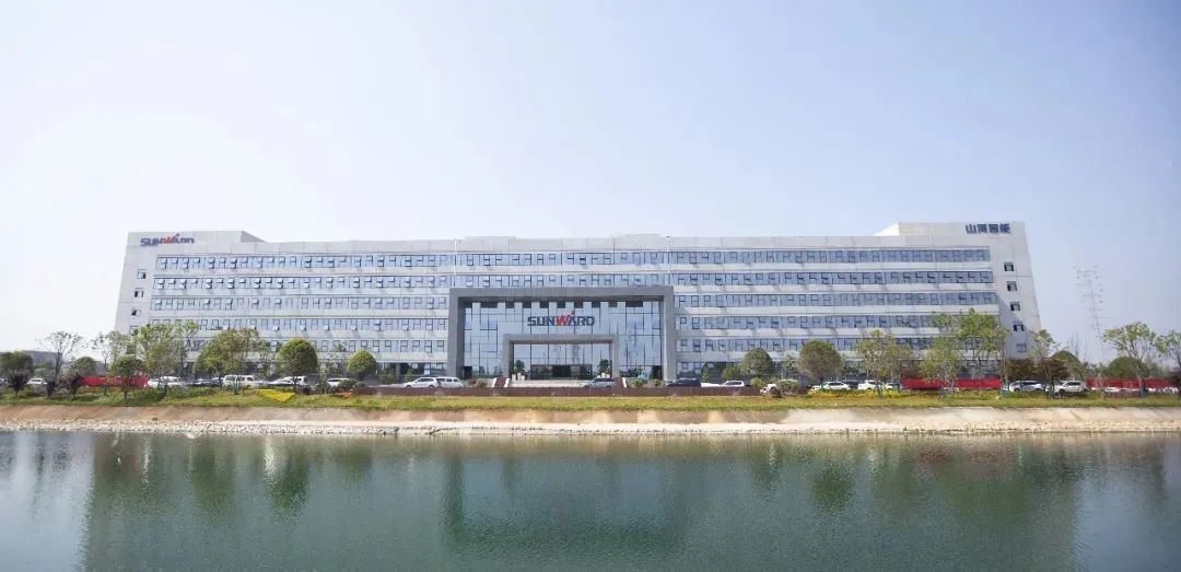 进场布展！2021年长沙国际工程机械展倒计时，ezweb易利娱乐平台智能展区亮点提前剧透