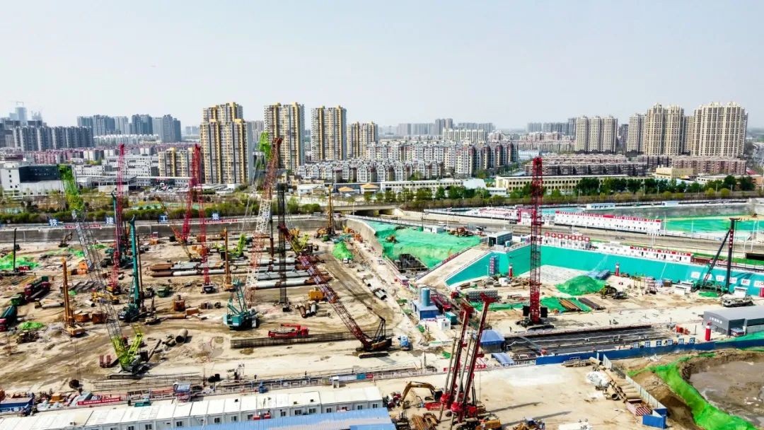 ezweb易利娱乐平台智能装备征战亚洲最大地下综合交通枢纽工程