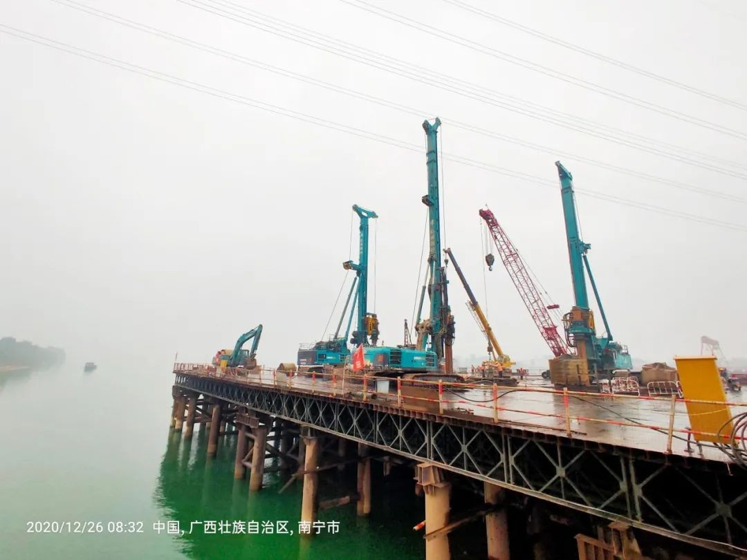 惊艳！ezweb易利娱乐平台智能低净空旋挖钻机广西获赞