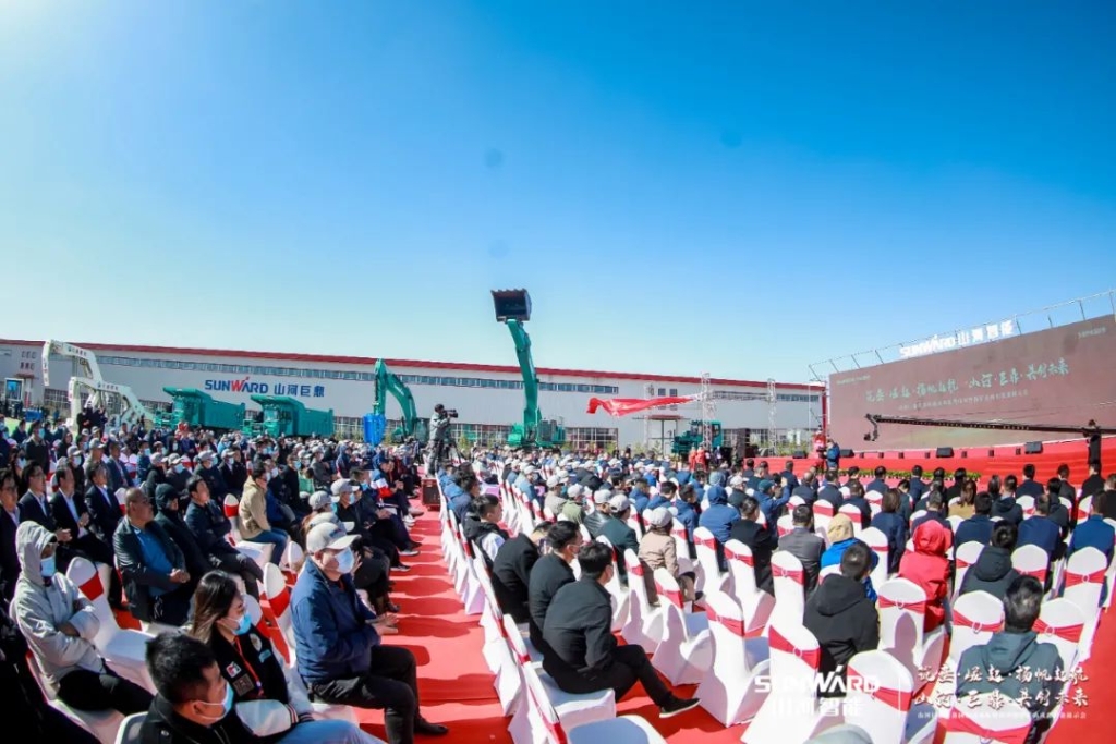 向绿色矿山进击！ezweb易利娱乐平台巨鼎装备园完工