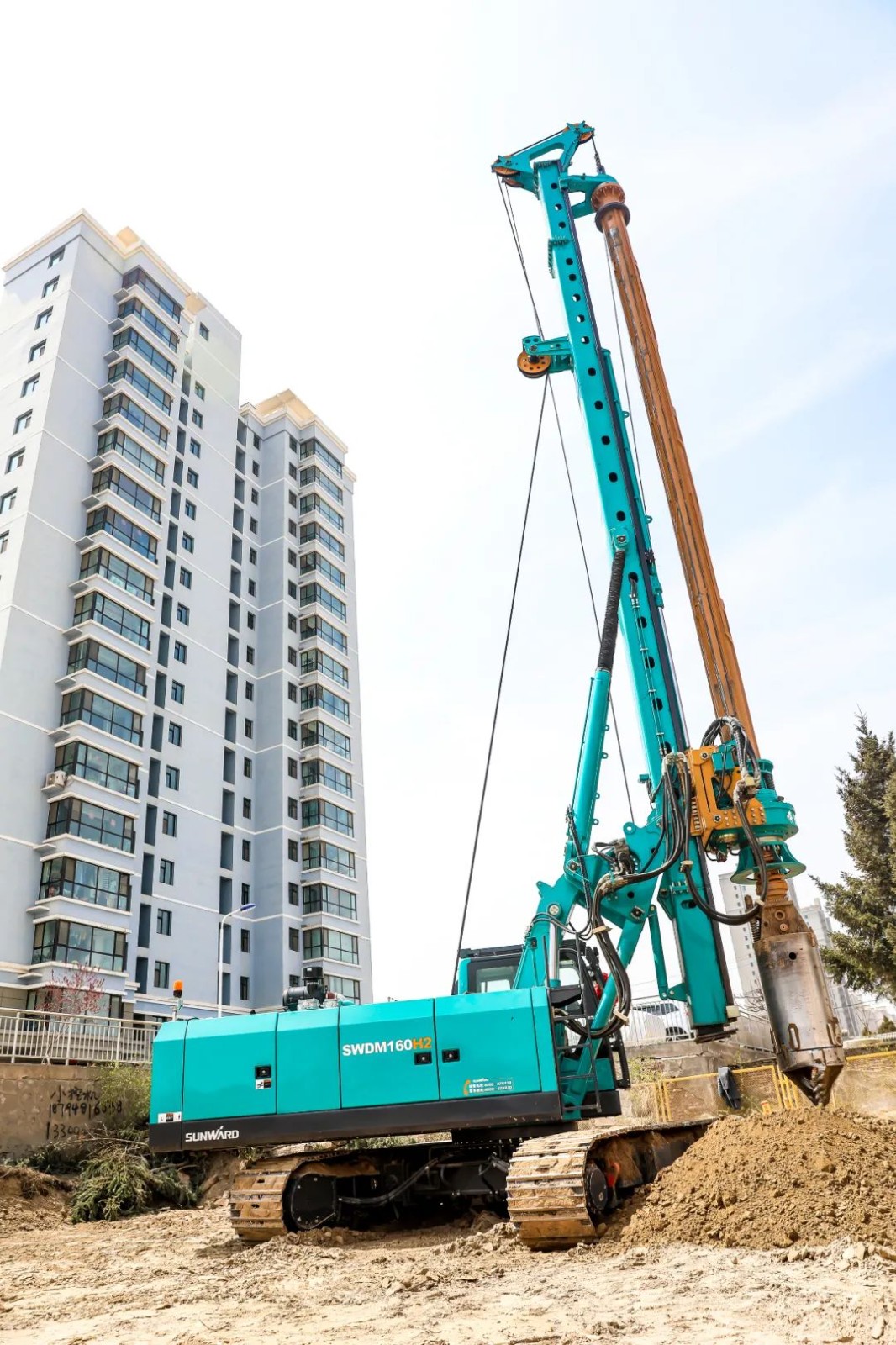 ezweb易利娱乐平台智能SWDM160H2旋挖钻机荣膺中国工程机械年度产品TOP50市场体现金奖