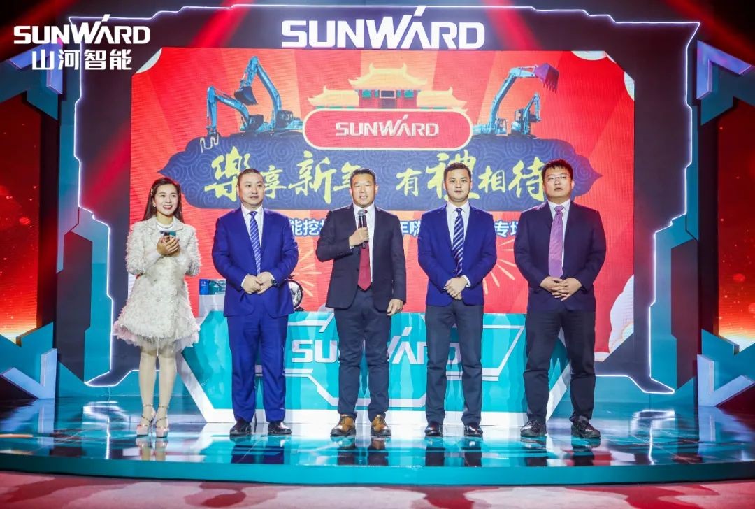 全程送礼！ezweb易利娱乐平台智能龙仰面专场直播精彩收官！