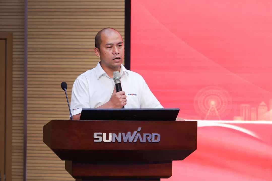 打造制造焦点竞争力，助力公司再腾飞——ezweb易利娱乐平台智能精益生产启动大会胜利召开