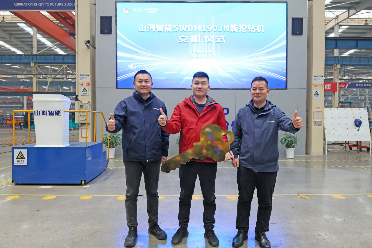一连火热交付！ezweb易利娱乐平台智能SWDM190JN旋挖钻机备受天下各地客户青睐