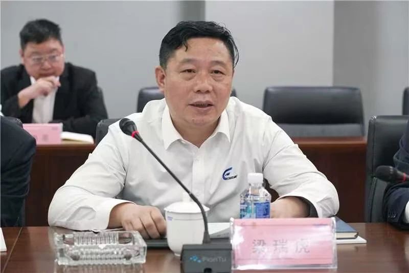 强强联手！ezweb易利娱乐平台智能与湖南楚湘建工集团告竣共建矿山生产建设立异联合体共识