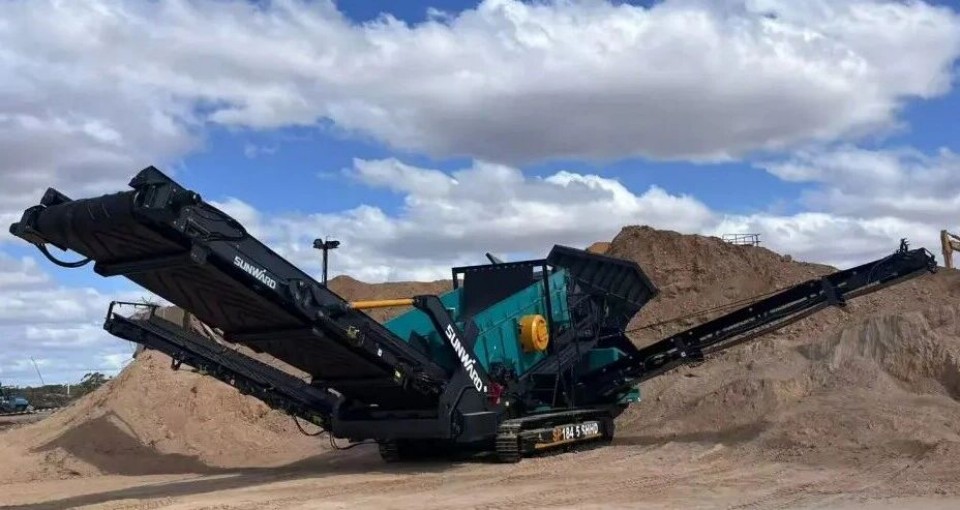 高效环保深受认可！ezweb易利娱乐平台智能破碎筛分装备首进澳洲市场