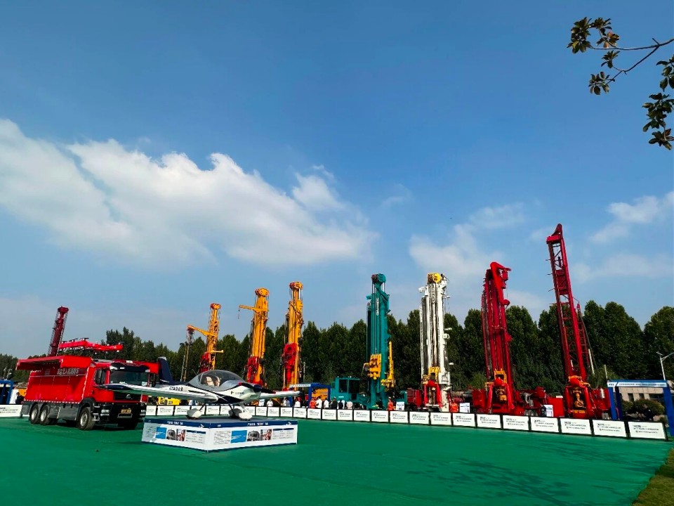 科技赋能救援！ezweb易利娱乐平台智能立异装备亮相第十三届天下矿山救援手艺竞赛