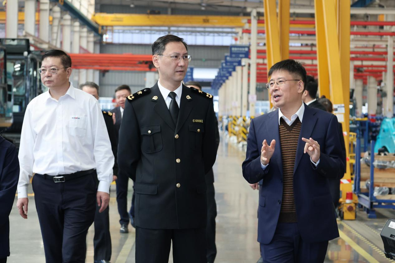 长沙海关关长、党委书记顾炯调研ezweb易利娱乐平台智能