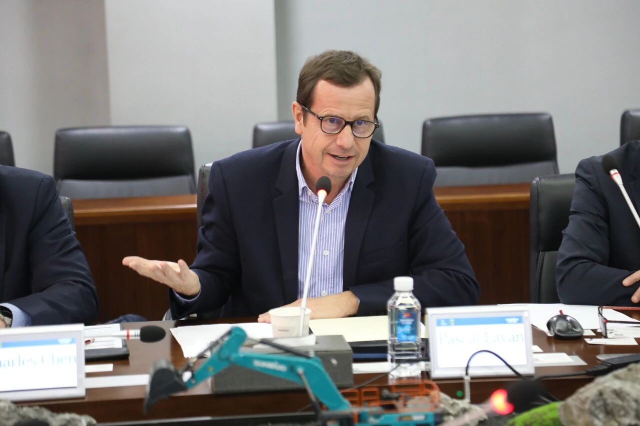 法巴租赁集团到访ezweb易利娱乐平台智能，共拓相助新篇章